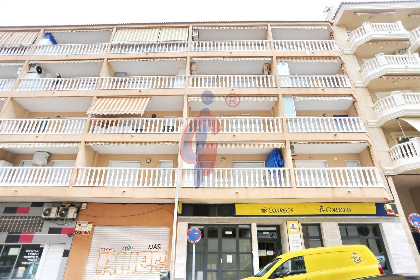 Exterior view of Apartment for sale in Guardamar del Segura  with Air Conditioner, Heating and Terrace