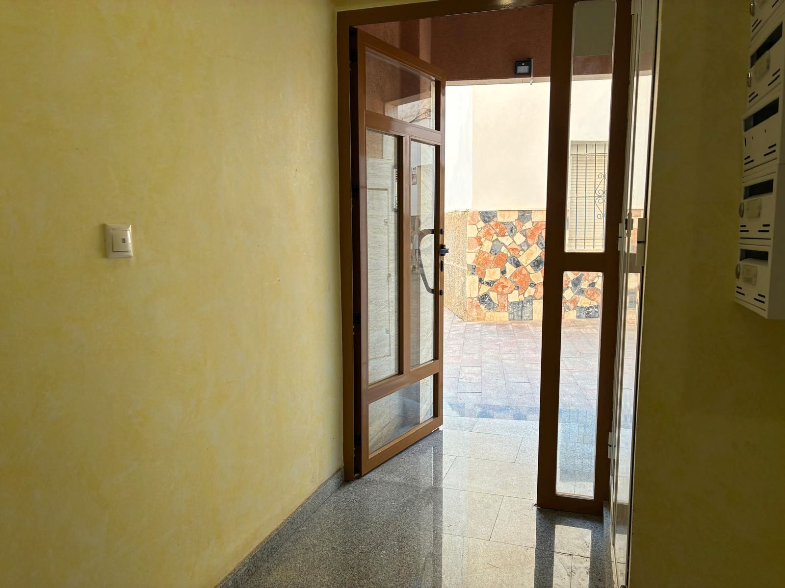 Piso en venta en Monforte del Cid con Alarma