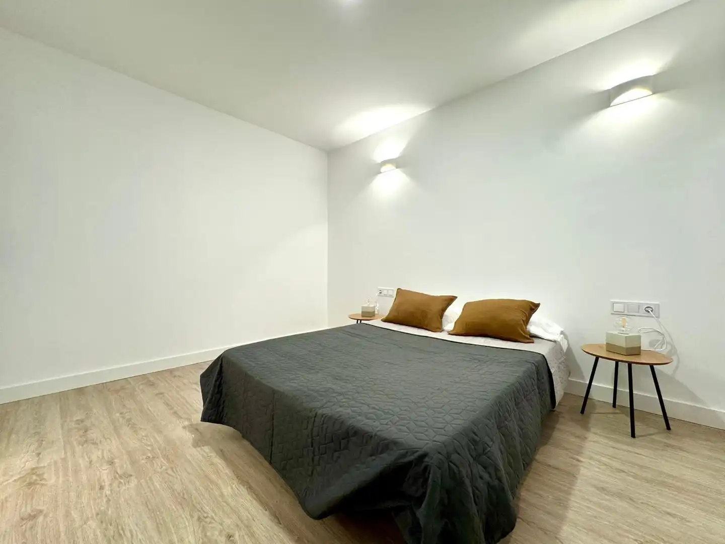 Schlafzimmer von Wohnungen zum Verkauf in Málaga mit Klimaanlage, Terrasse und Balkon