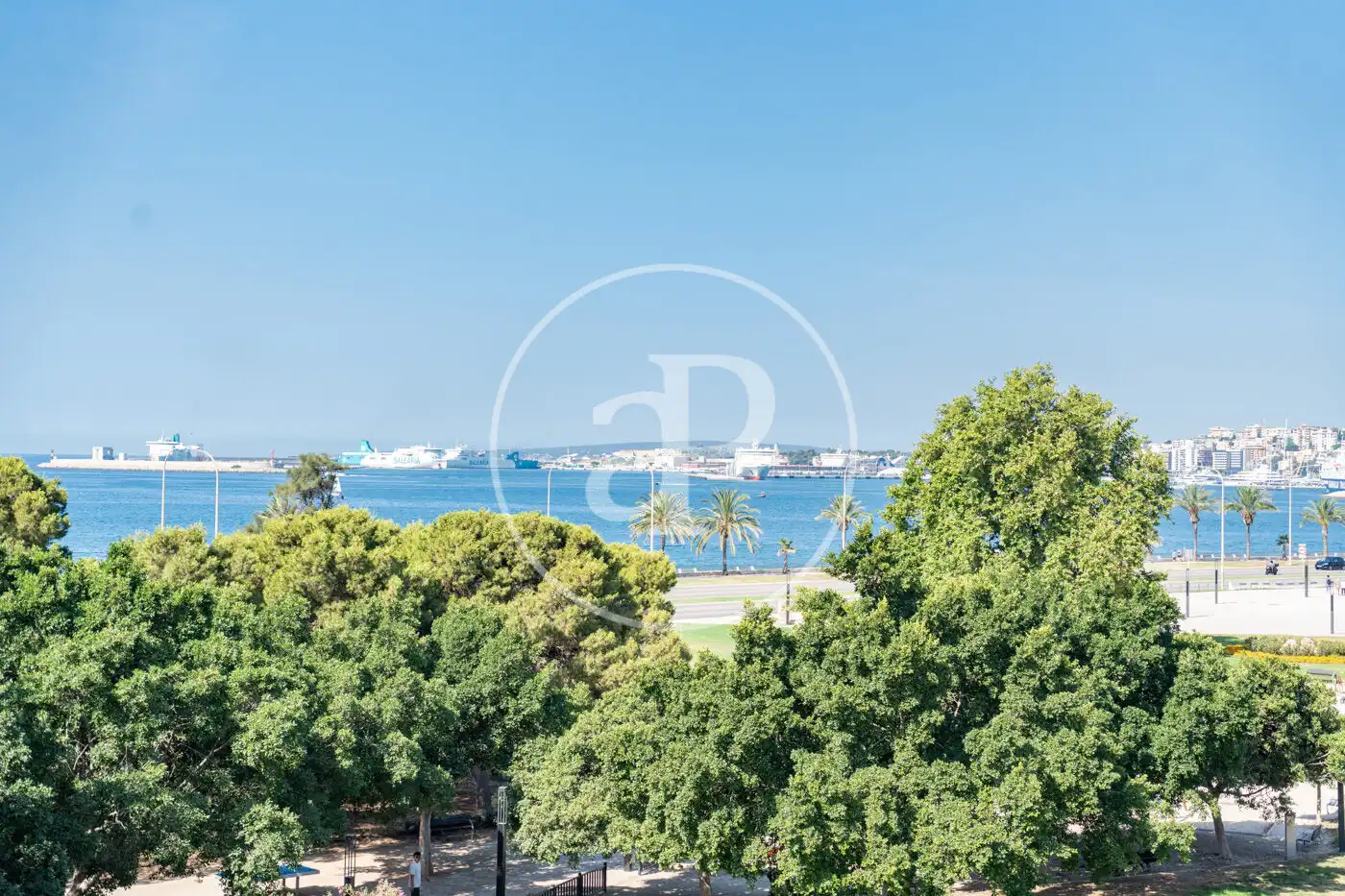 Außenansicht von Wohnung zur Miete in  Palma de Mallorca mit Klimaanlage, Heizung und Terrasse