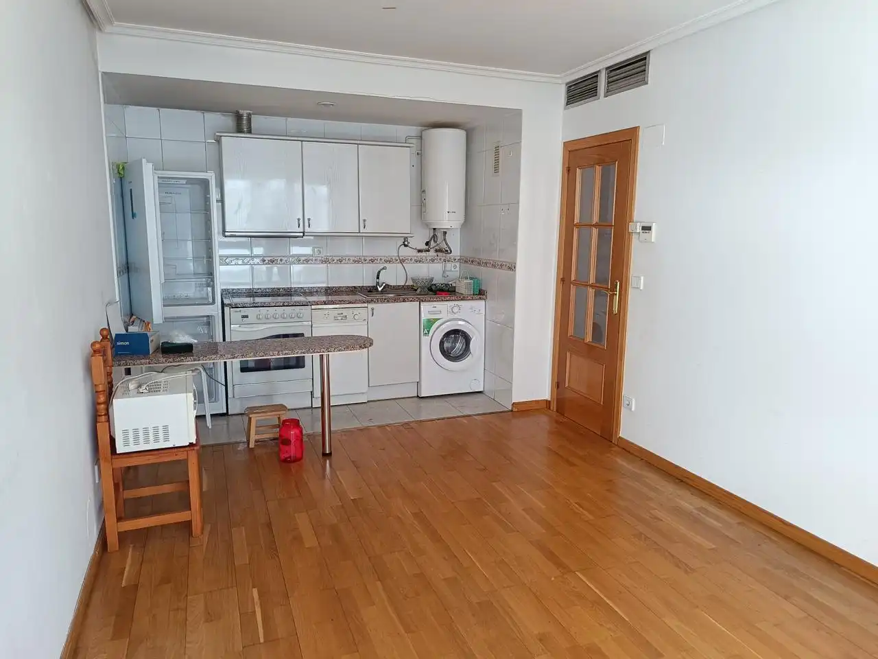 Kitchen of Flat for rent in Zaragoza