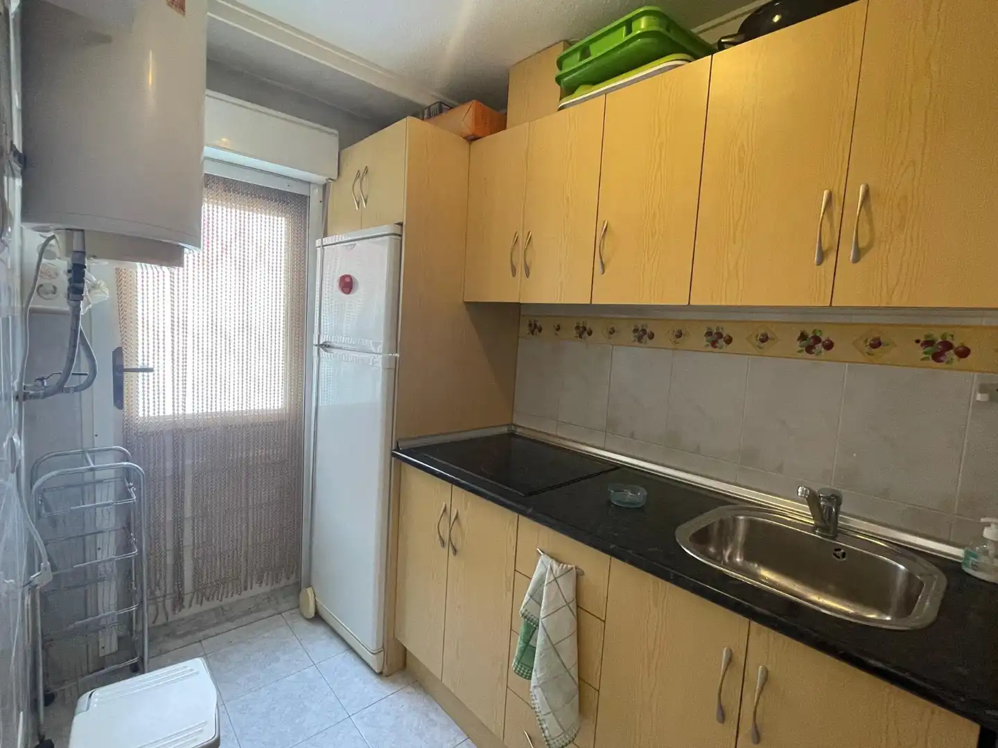 Cocina de Ático de alquiler en Torrevieja con Aire acondicionado, Calefacción y Terraza