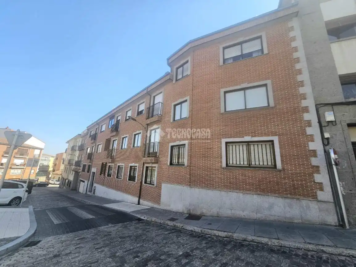 Vista exterior de Pis en venda en Ávila amb Calefacció i Terrassa