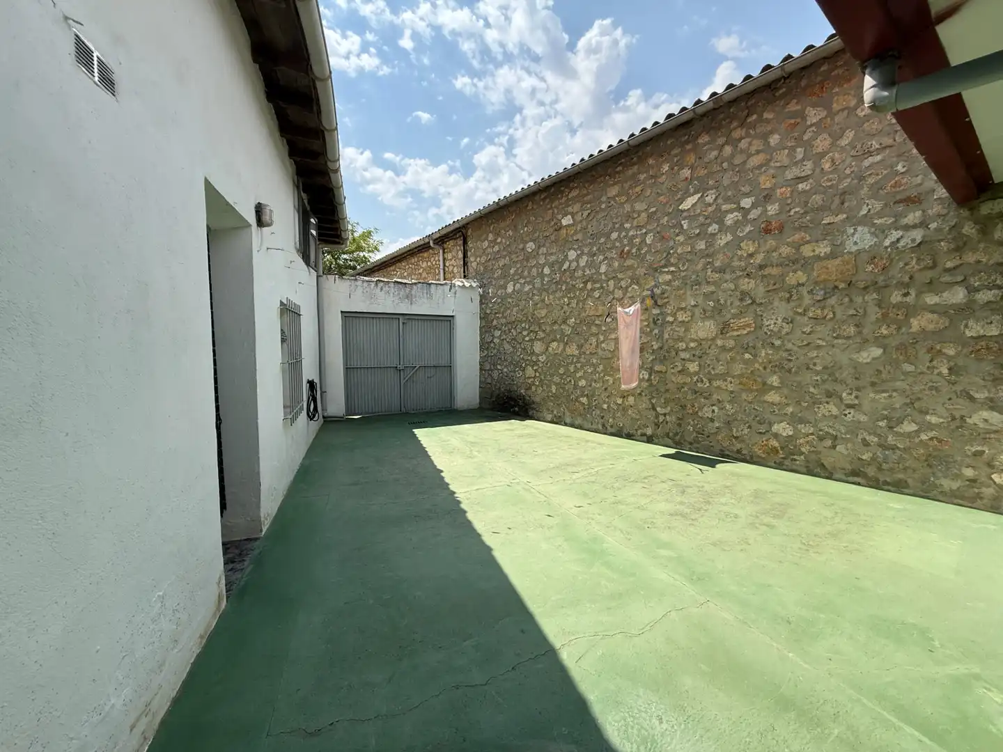 Vista exterior de Casa o chalet en venta en Boadilla de Rioseco con Amueblado, Horno y Lavadora