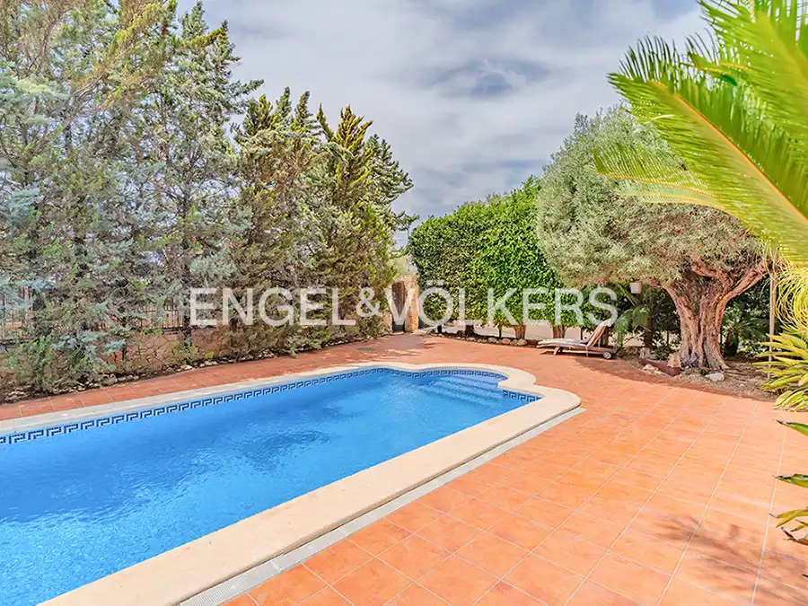 Piscina de Casa o xalet en venda en Sant Joan d'Alacant amb Aire condicionat, Calefacció i Jardí privat