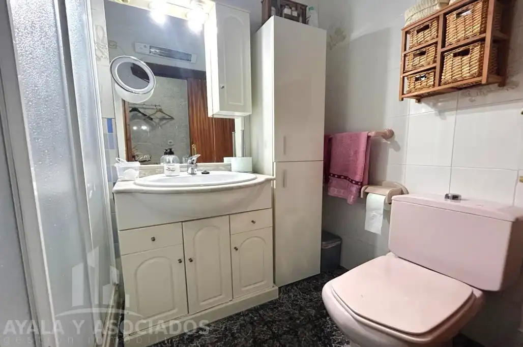 Casa adosada en venta en La Magdalena - Molinos Marfagones