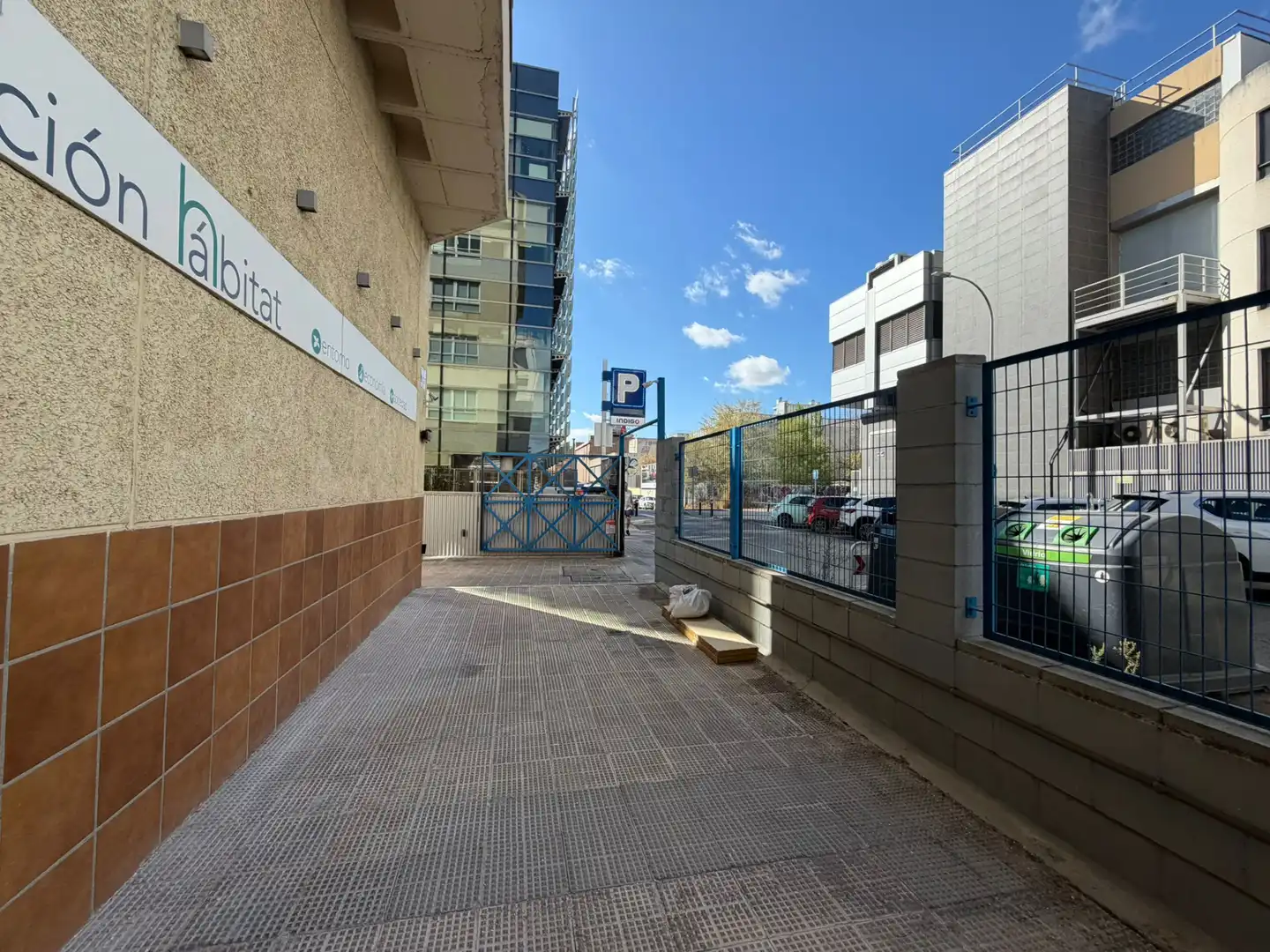 Einzelparkplatz zum Verkauf in Calle de Santa Leonor, imagen 9