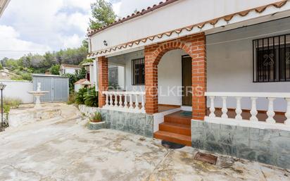 Exterior view of House or chalet for sale in Castellet i la Gornal  with Heating, Private garden and Terrace