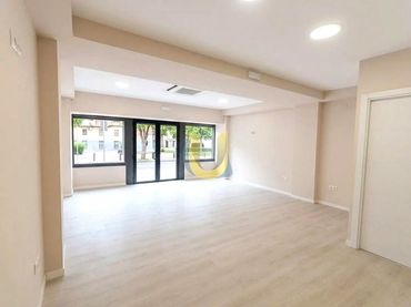 Local comercial en venda a San Blas