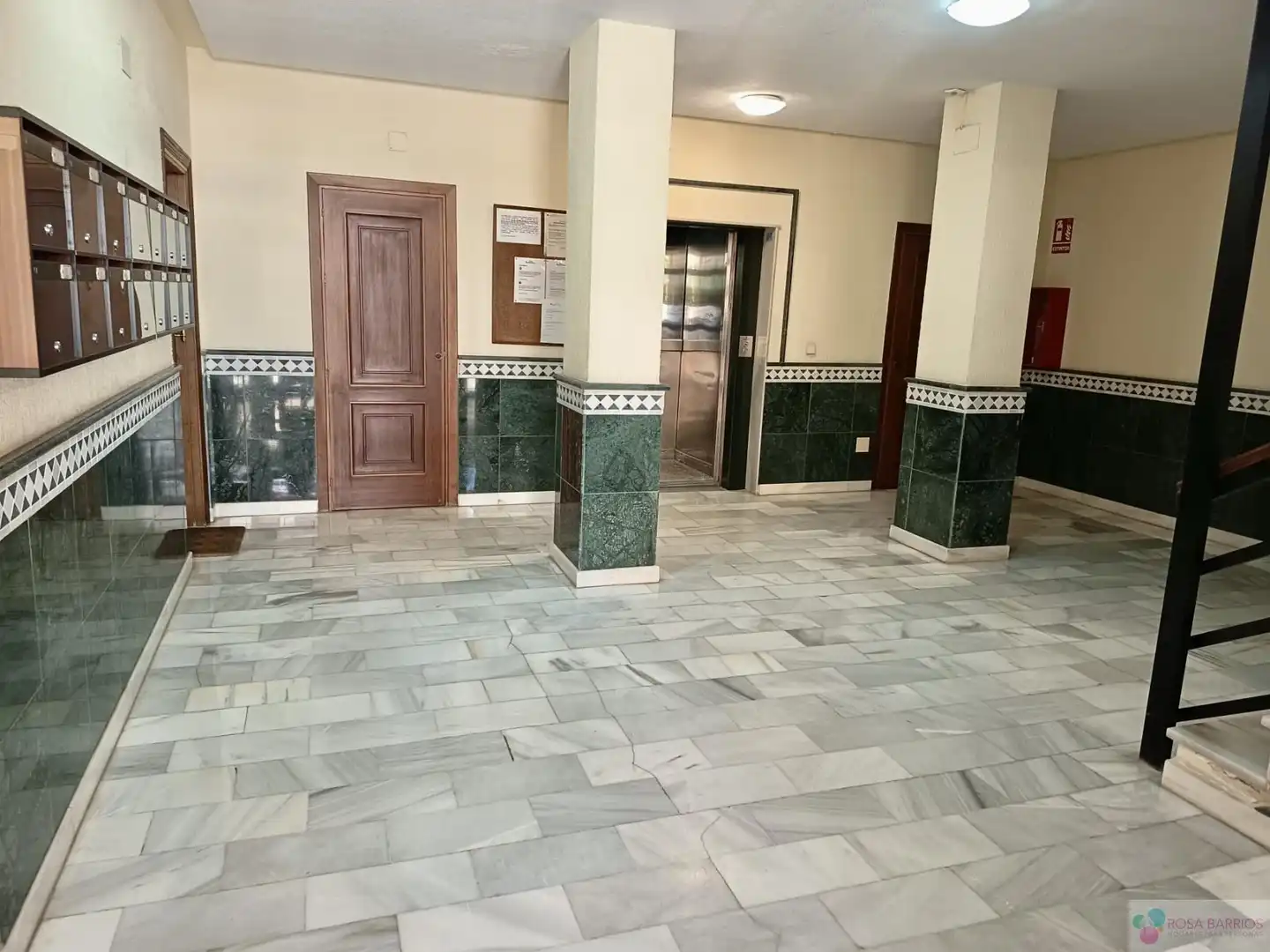 Piso en venta en Marbella con Aire acondicionado, Terraza y Piscina comunitaria