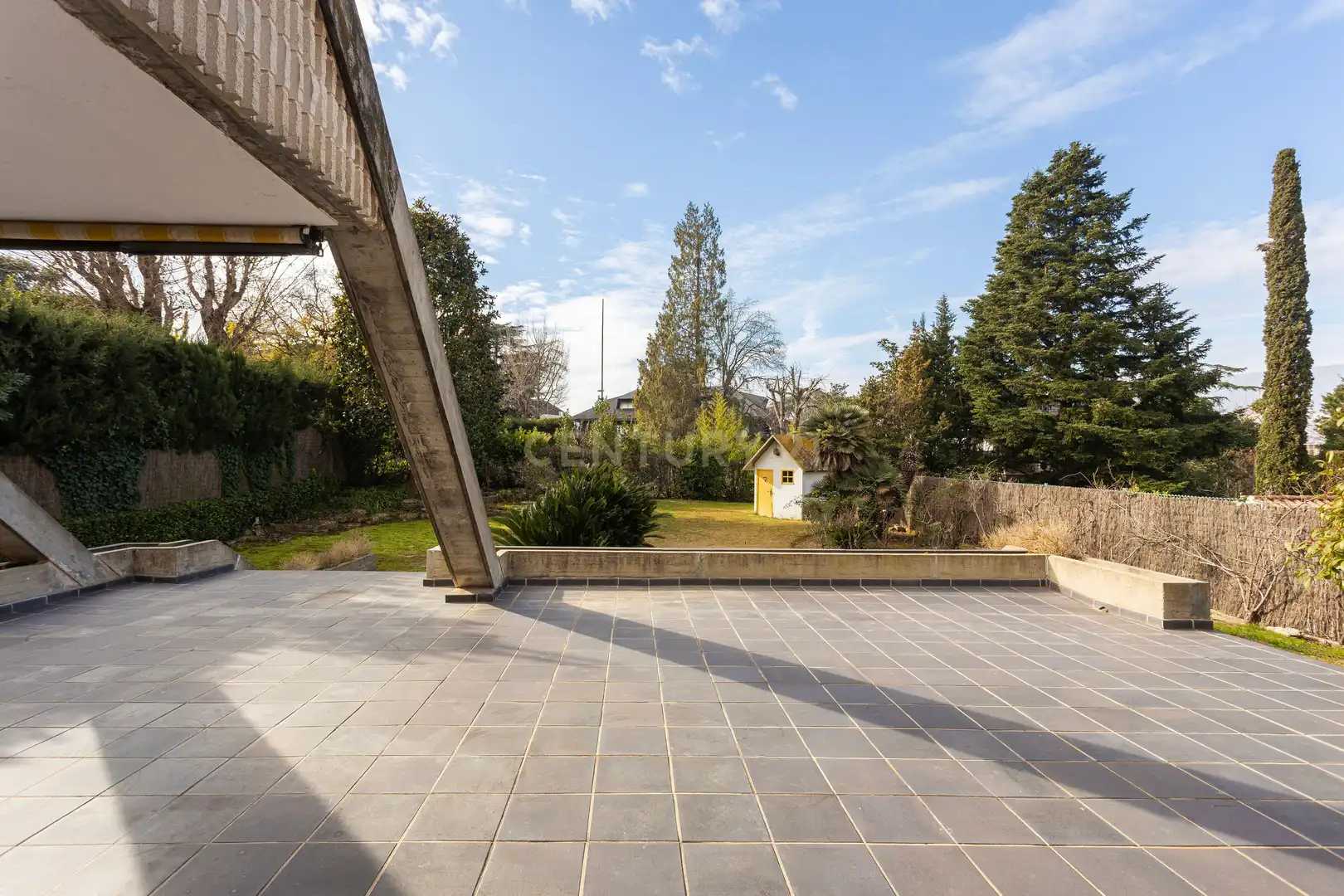 Casa o chalet de alquiler en Carrer d'Àngel Guimerà, Sant Cugat del Vallès, Bar, -1, L'Eixample