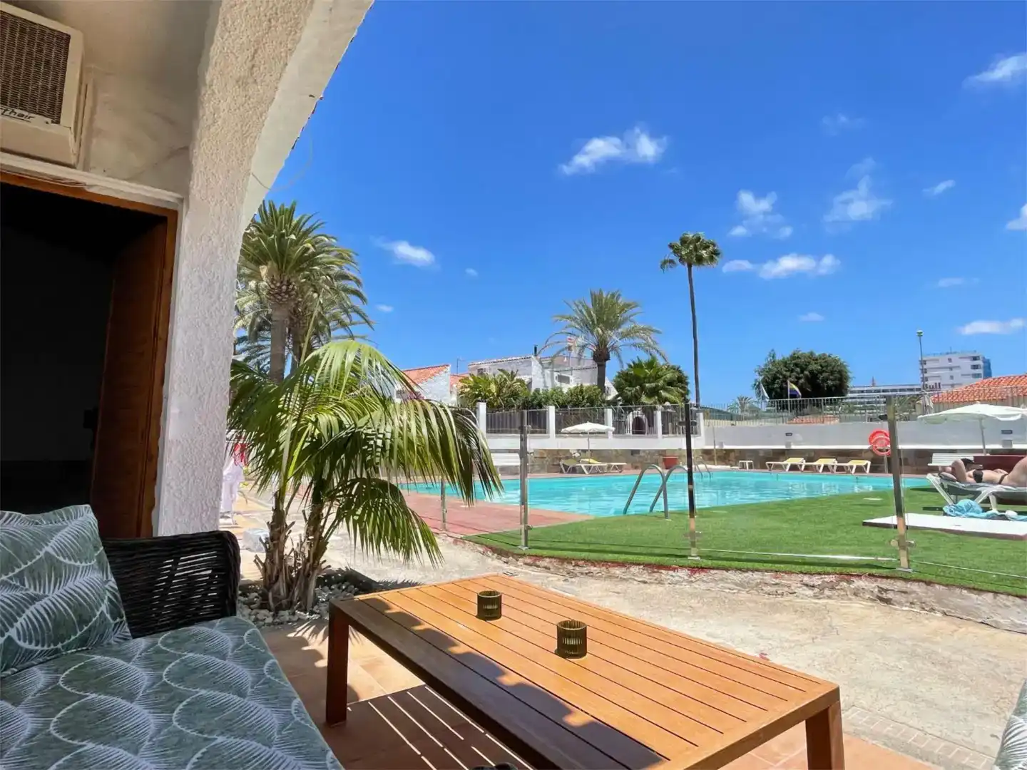 Piscina de Dúplex de lloguer en San Bartolomé de Tirajana amb Aire condicionat i Piscina