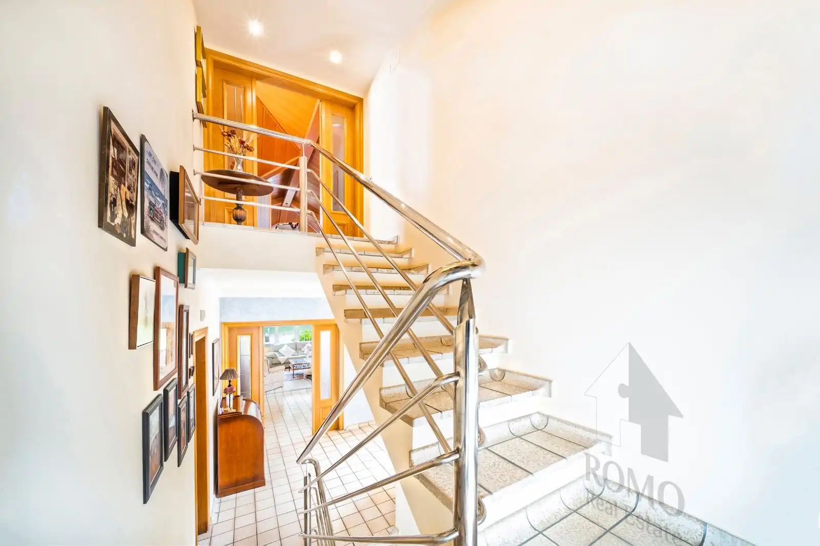 Houses for sale in Carrer d'Osona, Canovelles