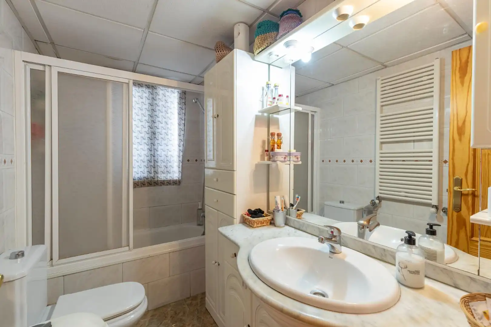 Casa adosada en venta en Calle Goya, 24, Poniente