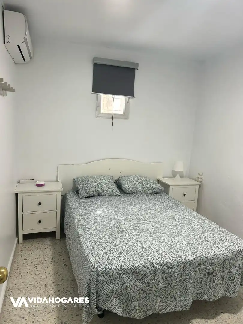 Habitación de Piso en venta en Rota con Aire acondicionado