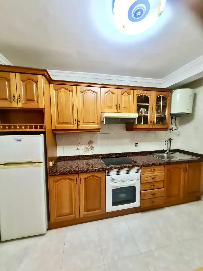 Cocina de Piso en venta en Gijón  con Amueblado