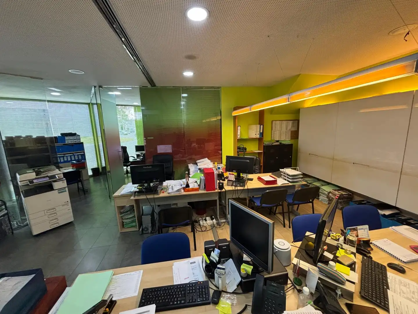 Commercial properties for sale in Sevilla  with Air Conditioner