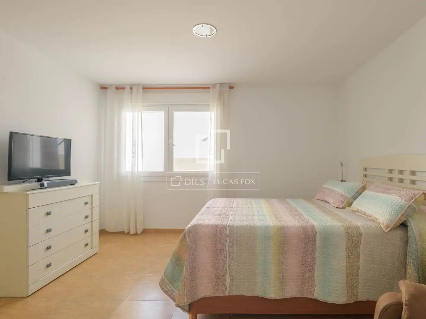 Dormitori de Casa o xalet en venda en Benalmádena amb Aire condicionat, Calefacció i Jardí privat
