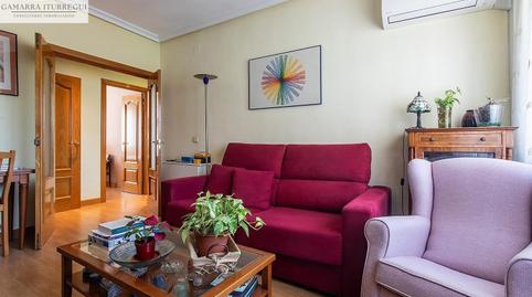 Foto 2 de Piso en venta en Valdeacederas,  Madrid Capital