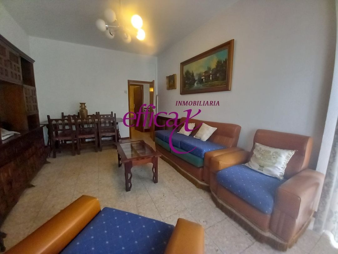Sala d'estar de Casa o xalet en venda en Torrijos amb Aire condicionat i Calefacció