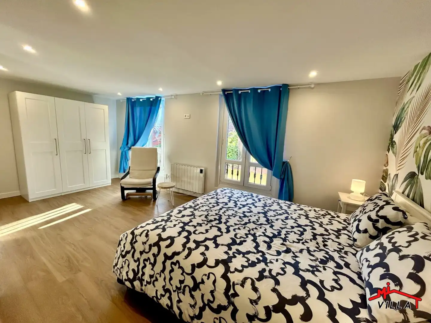 Bedroom of Flat for sale in Laredo  with Heating, Parquet flooring and Balcony