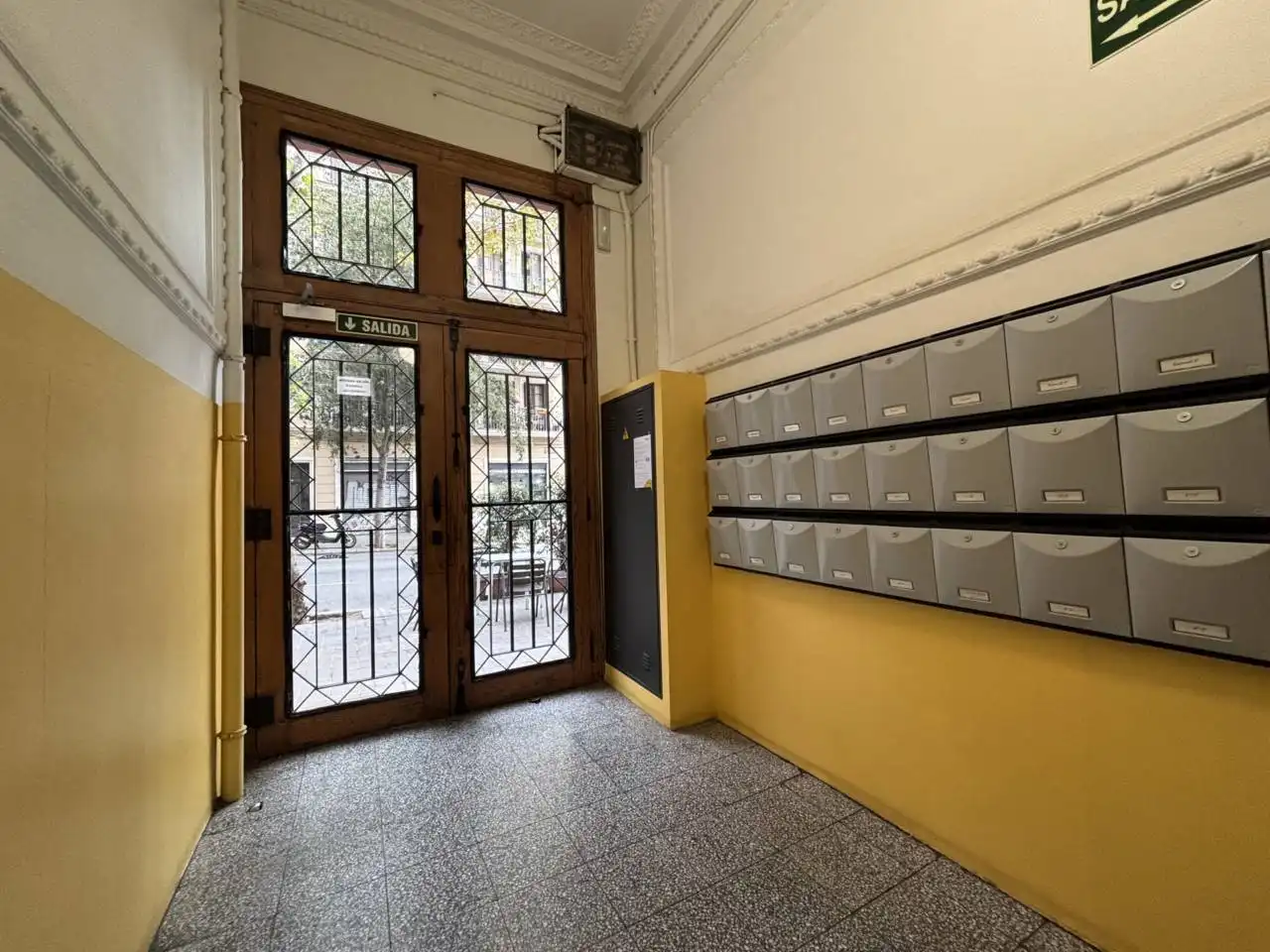 Büro zur Miete in Barcelona mit Alarm