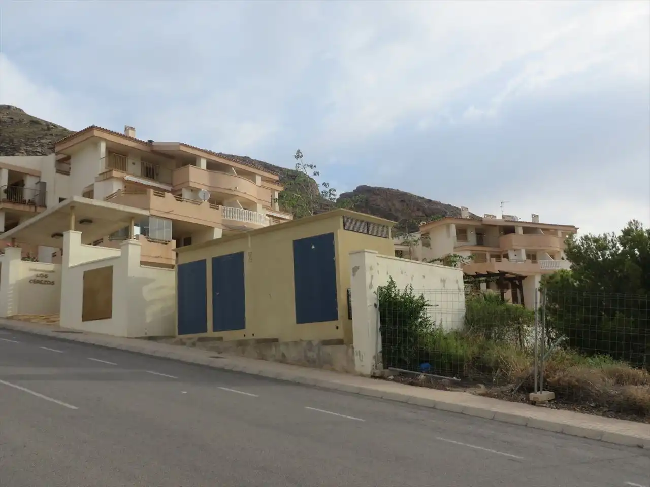 Vista exterior de Pis en venda en Finestrat amb Terrassa i Piscina comunitària