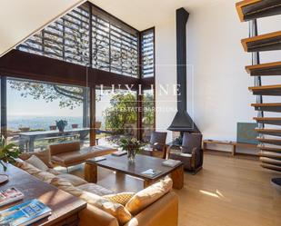 Living room of House or chalet for sale in  Barcelona Capital  with Air Conditioner, Terrace and Storage room