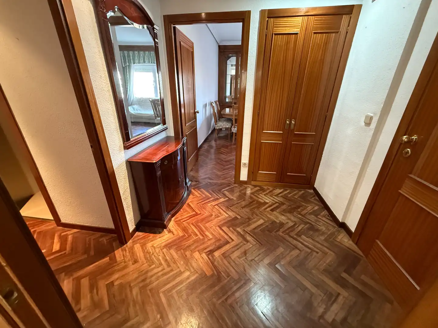 Wohnung zum Verkauf in Alcorcón mit Heizung, Privatgarten und Möbliert
