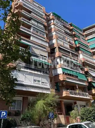 Vista exterior de Piso en venta en Madrid con Aire acondicionado, Calefacción y Terraza