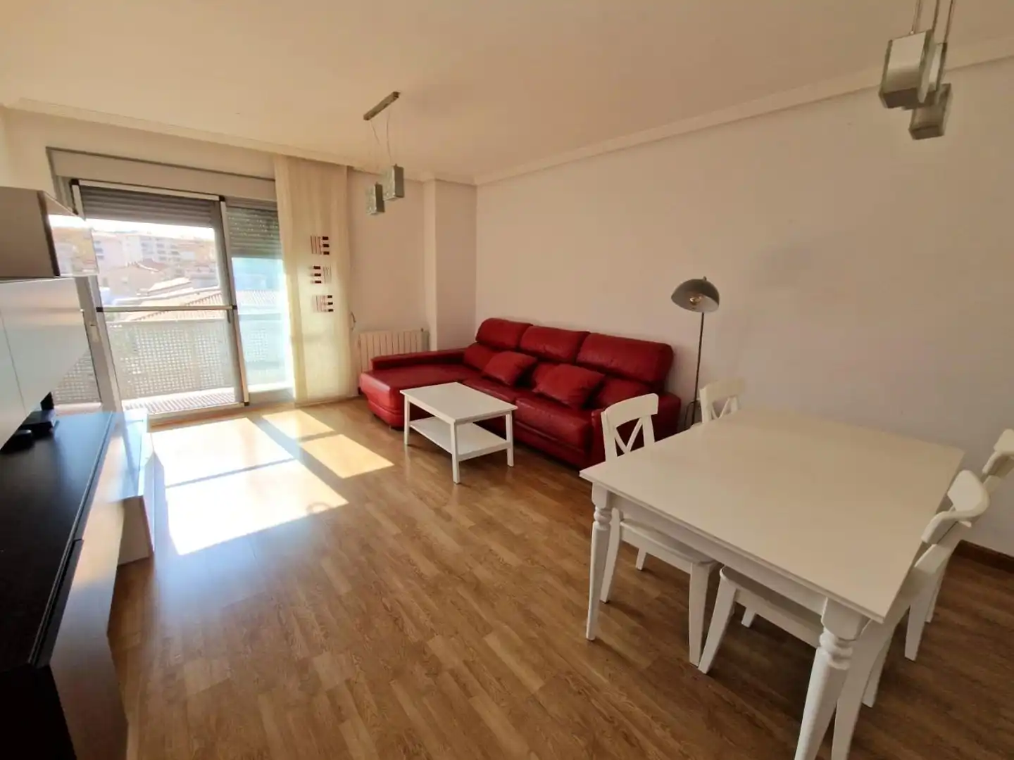 Sala de estar de Ático en venta en Plasencia con Aire acondicionado, Calefacción y Terraza