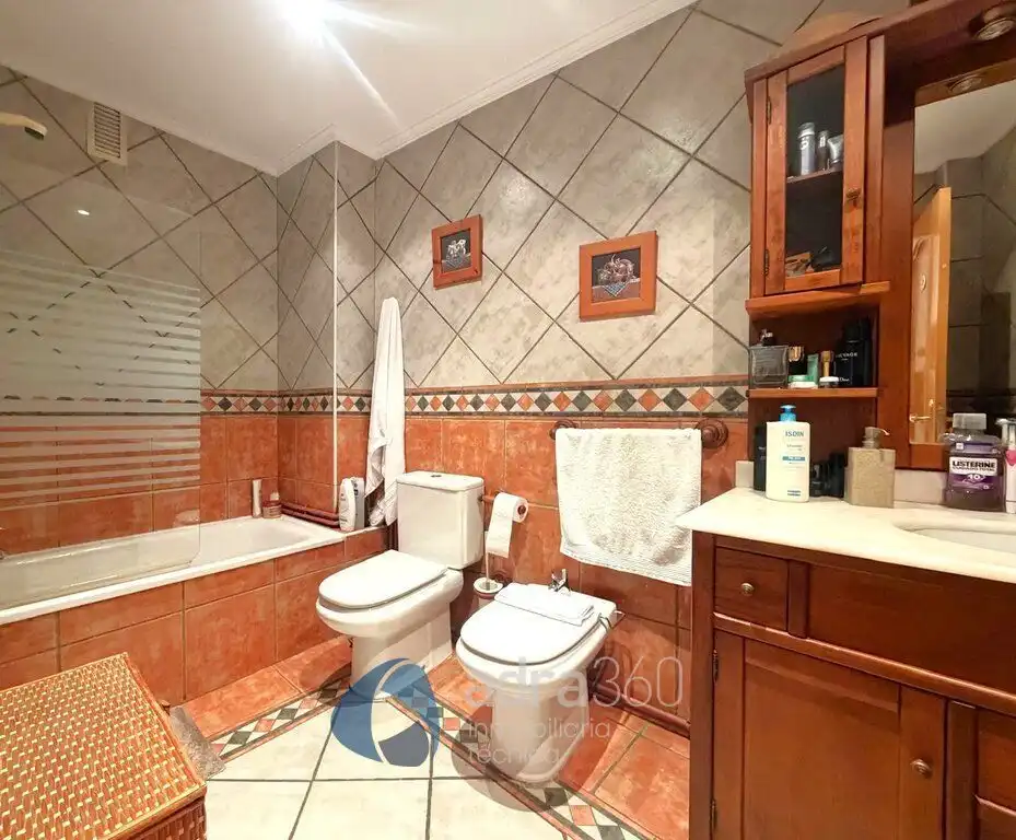 Baño de Piso en venta en  Logroño con Calefacción y Trastero