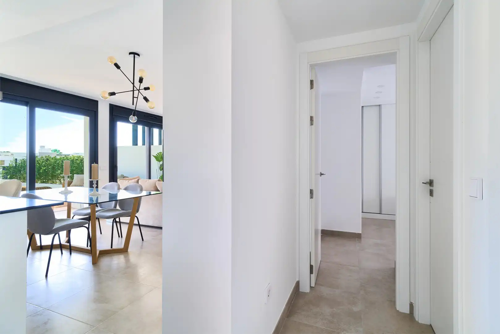 Planta baja en venta en Estepona con Aire acondicionado, Jardín privado y Terraza