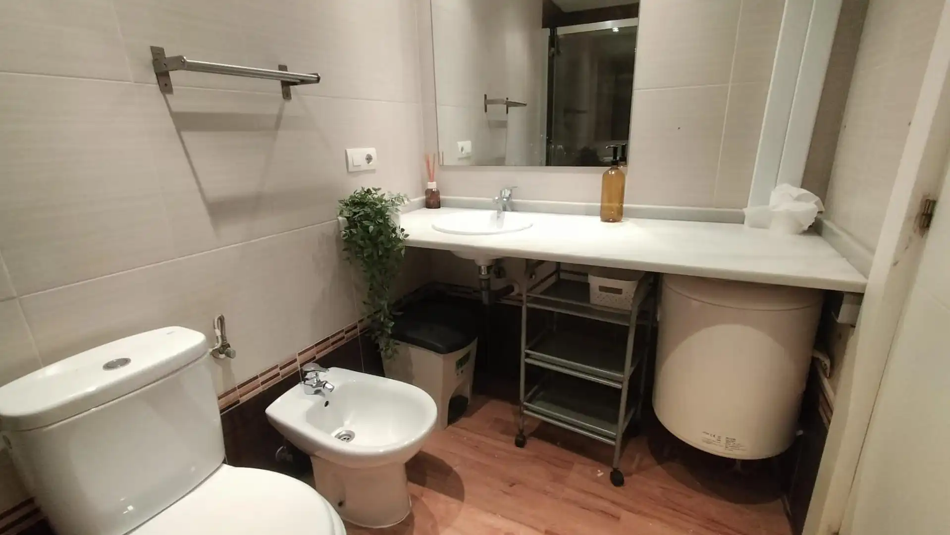 Badezimmer von Wohnung zur Miete in Málaga mit Klimaanlage, Heizung und Möbliert
