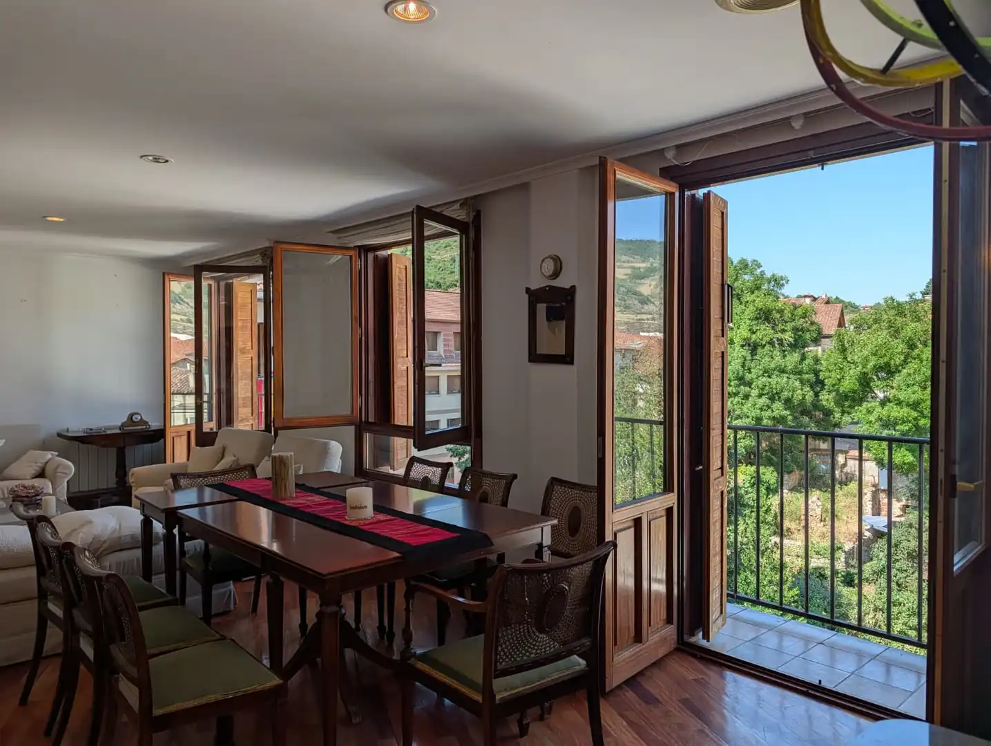 Comedor de Apartamento en venta en Ezcaray con Calefacción, Terraza y Trastero