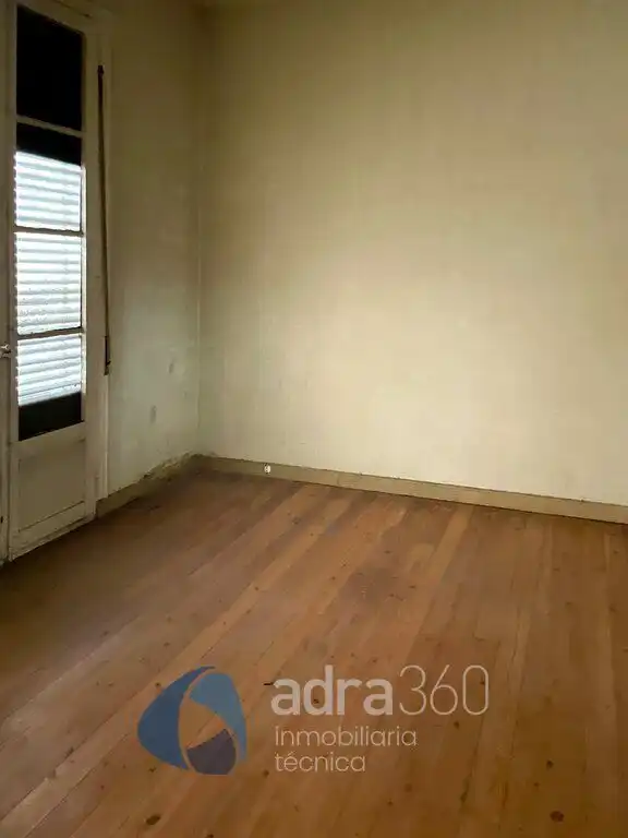 Local comercial de lloguer a General Vara De Rey, imagen 27