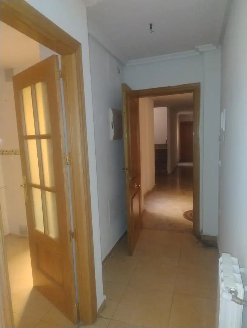 Piso en venta en Pozuelo de Calatrava con Calefacción y Balcón