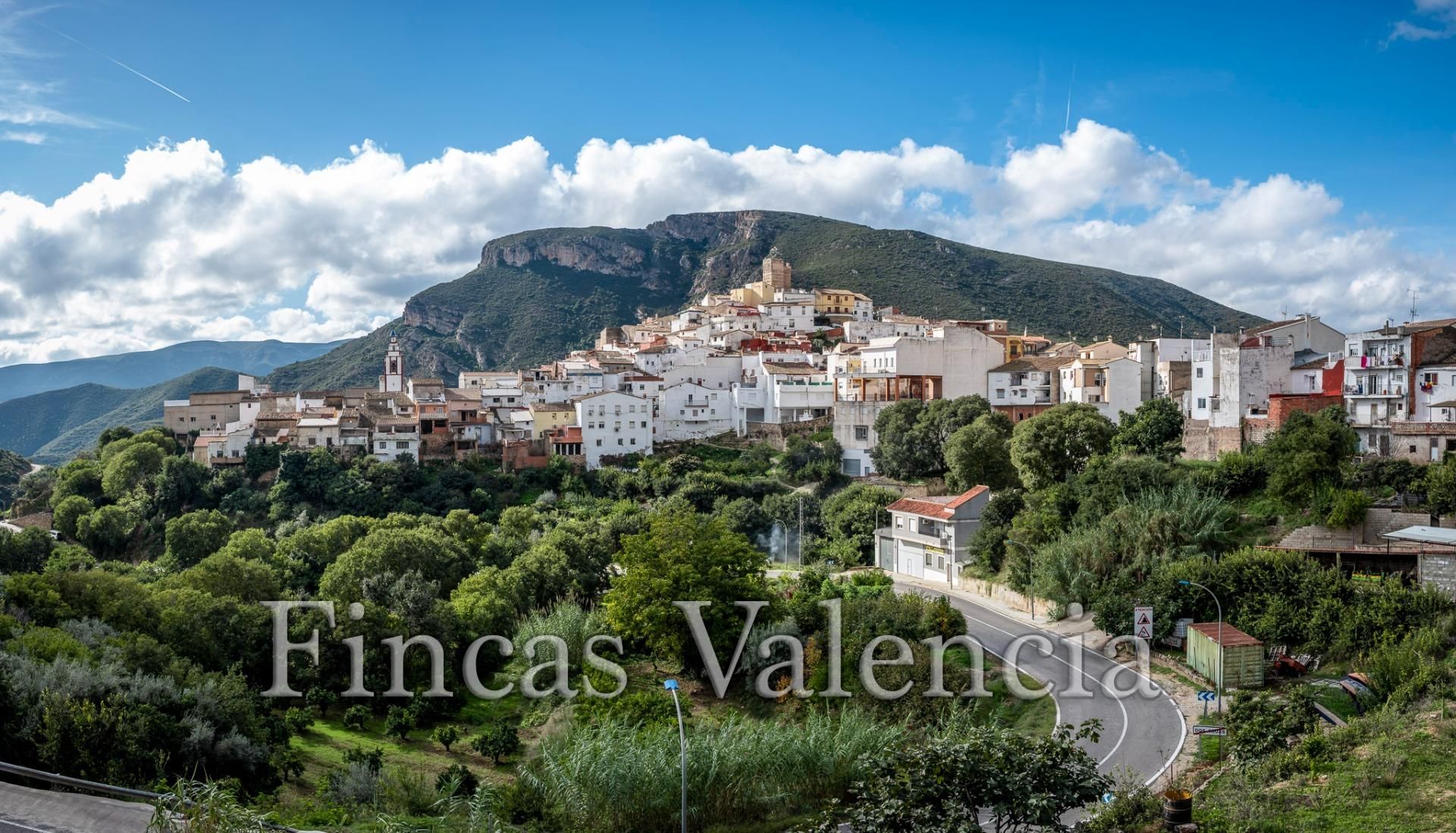 Exterior view of Land for sale in Dos Aguas