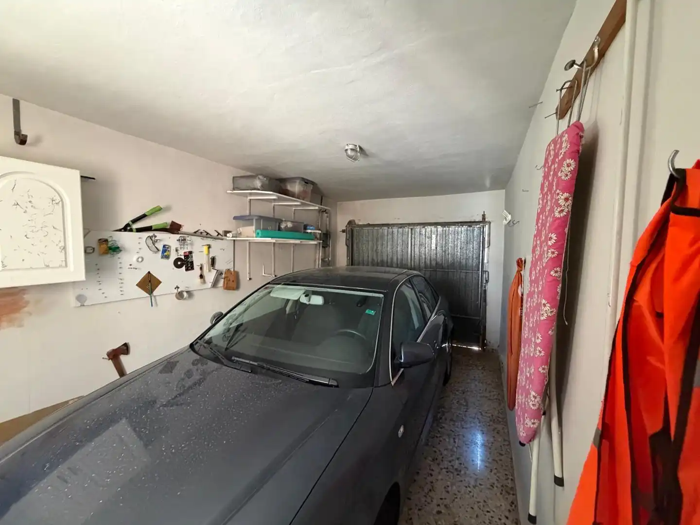Parking de Casa adosada en venta en Torrevieja con Jardín privado, Terraza y Trastero