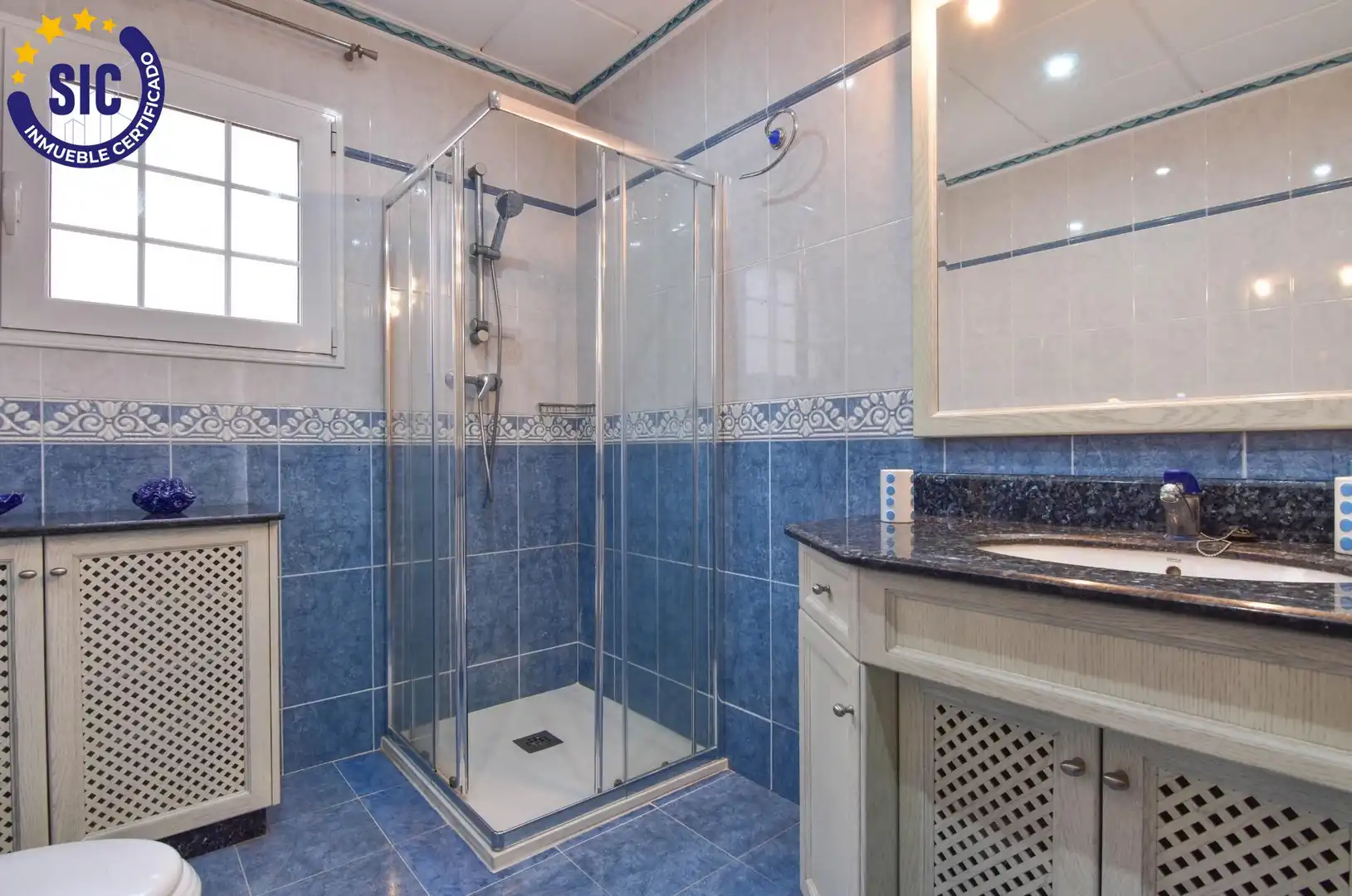 Baño de Casa o chalet en venta en Canals con Aire acondicionado, Calefacción y Terraza