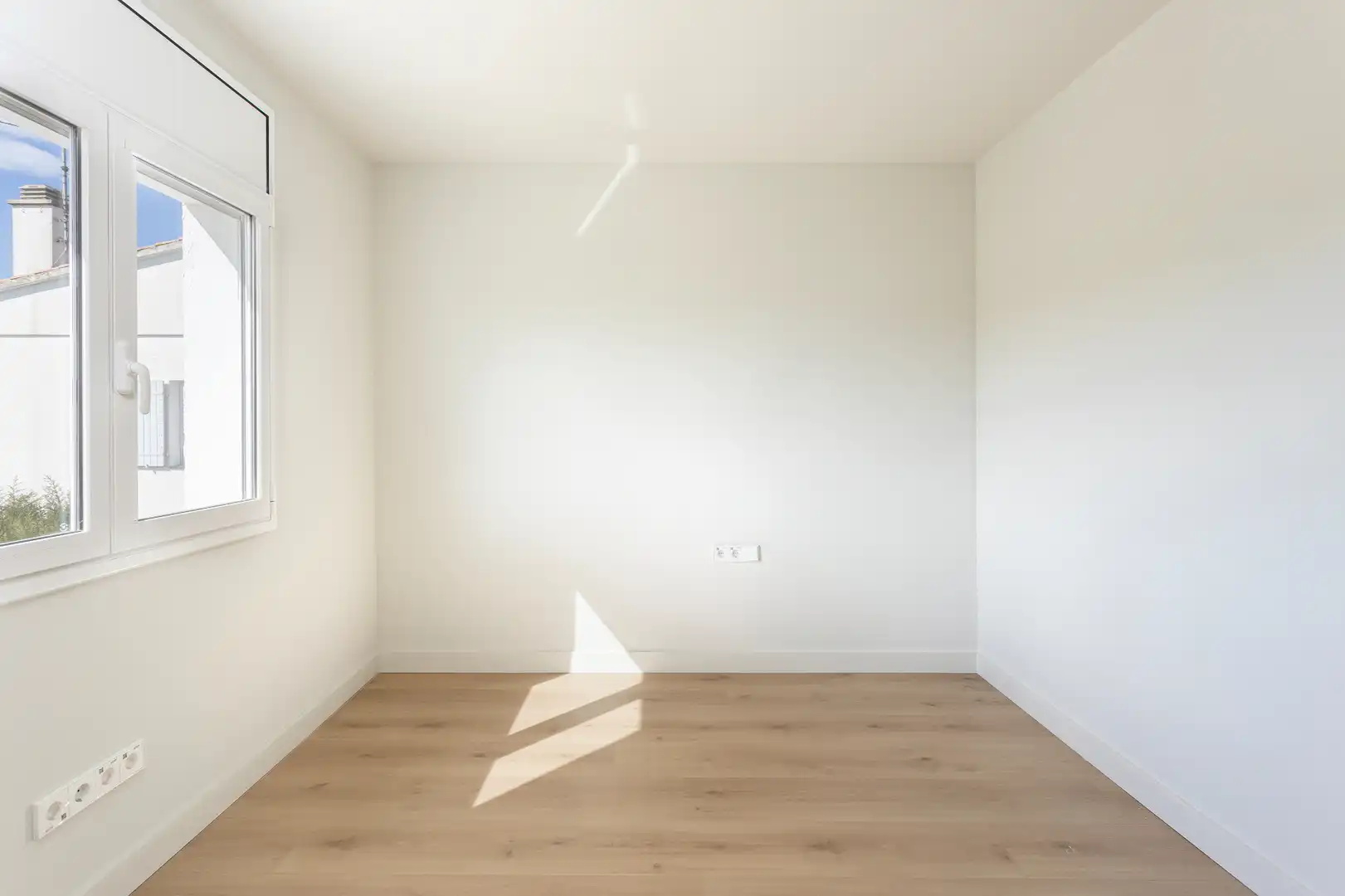 Habitación de Casa o chalet en venta en Llers con Aire acondicionado, Calefacción y Jardín privado