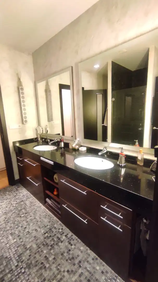 Baño de Piso en venta en Eibar con Calefacción, Parquet y Amueblado