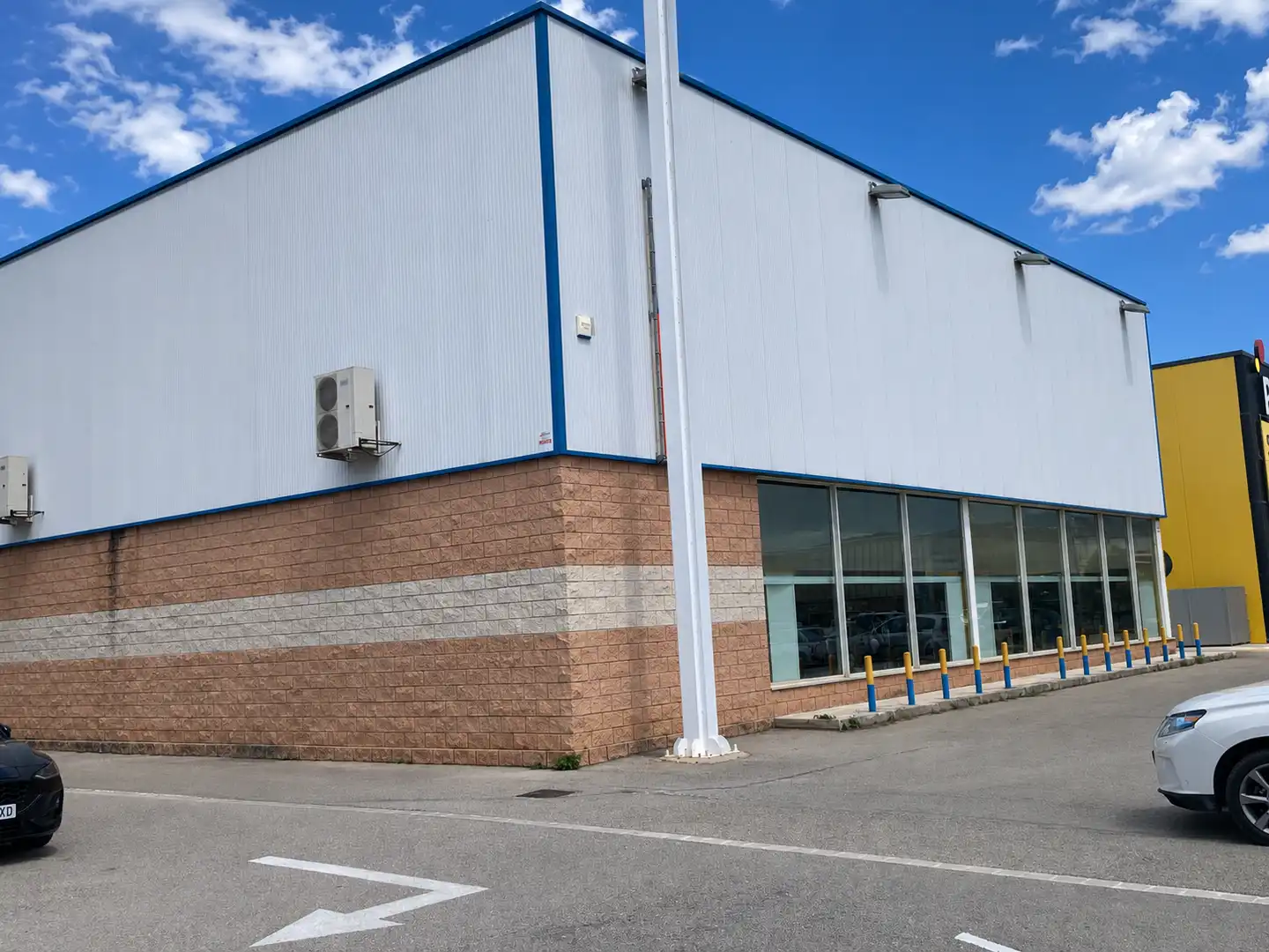 Exterior view of Industrial buildings for rent in Roquetes