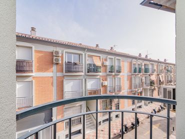 Wohnung mit Balkon zum Verkauf in Calle VIRGEN DE LAS NIEVES 3