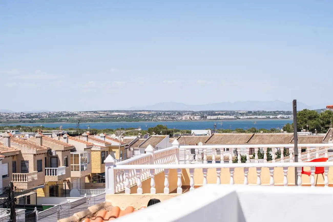 Apartamento con piscina en venta en Zona Carrefour - Urbanizaciones, imagen 9