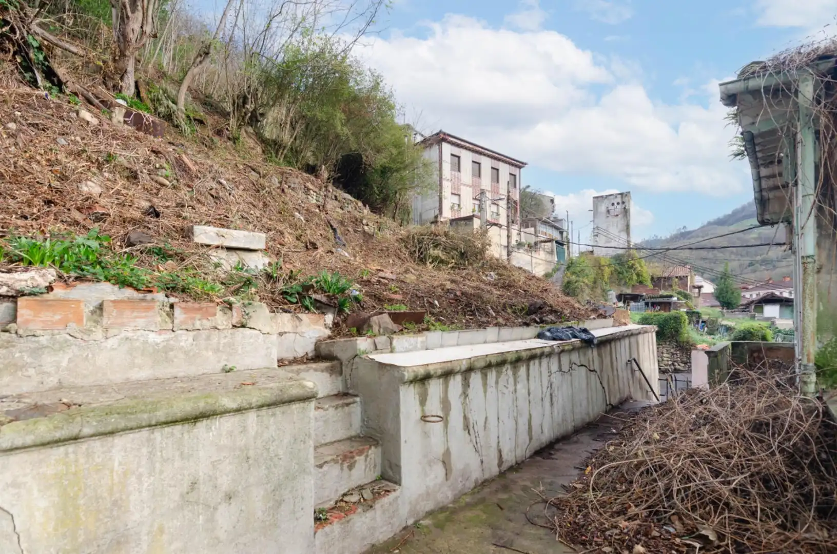 Vista exterior de Casa o chalet en venta en Mieres (Asturias)