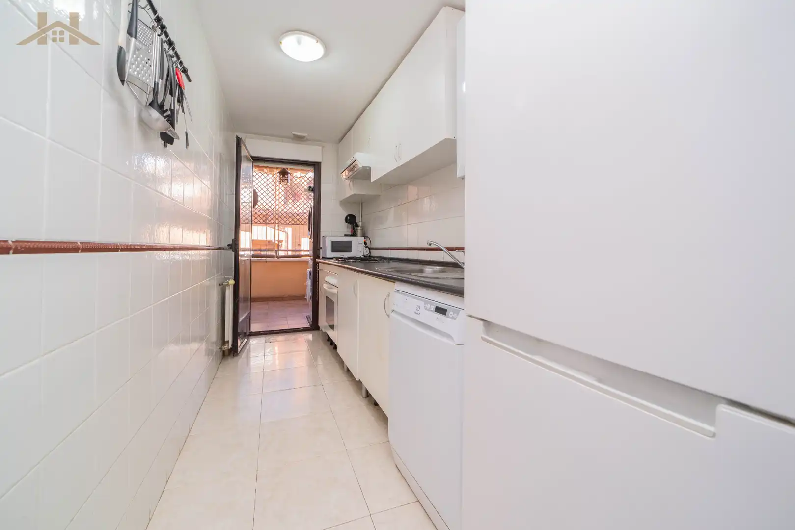 Cuina de Dúplex en venda en Sevilla la Nueva amb Aire condicionat, Calefacció i Terrassa