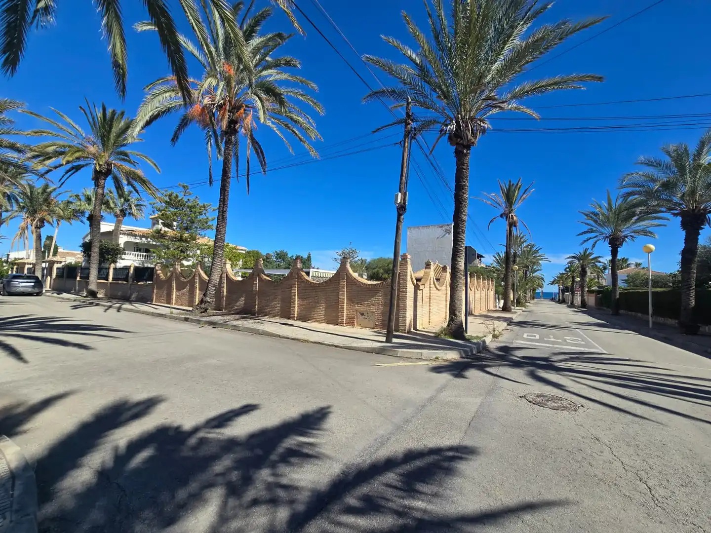 Vista exterior de Casa o xalet en venda en Orihuela amb Aire condicionat, Calefacció i Jardí privat