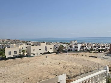 Reihenhaus mit Garten zum Verkauf in La Mata