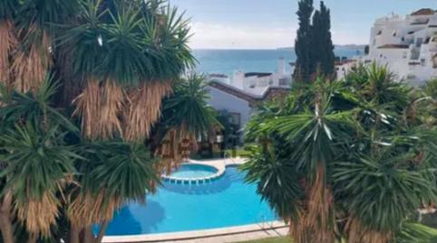 Foto 5 de Piso de alquiler en Avenida de la Armada, Torremuelle, Benalmádena